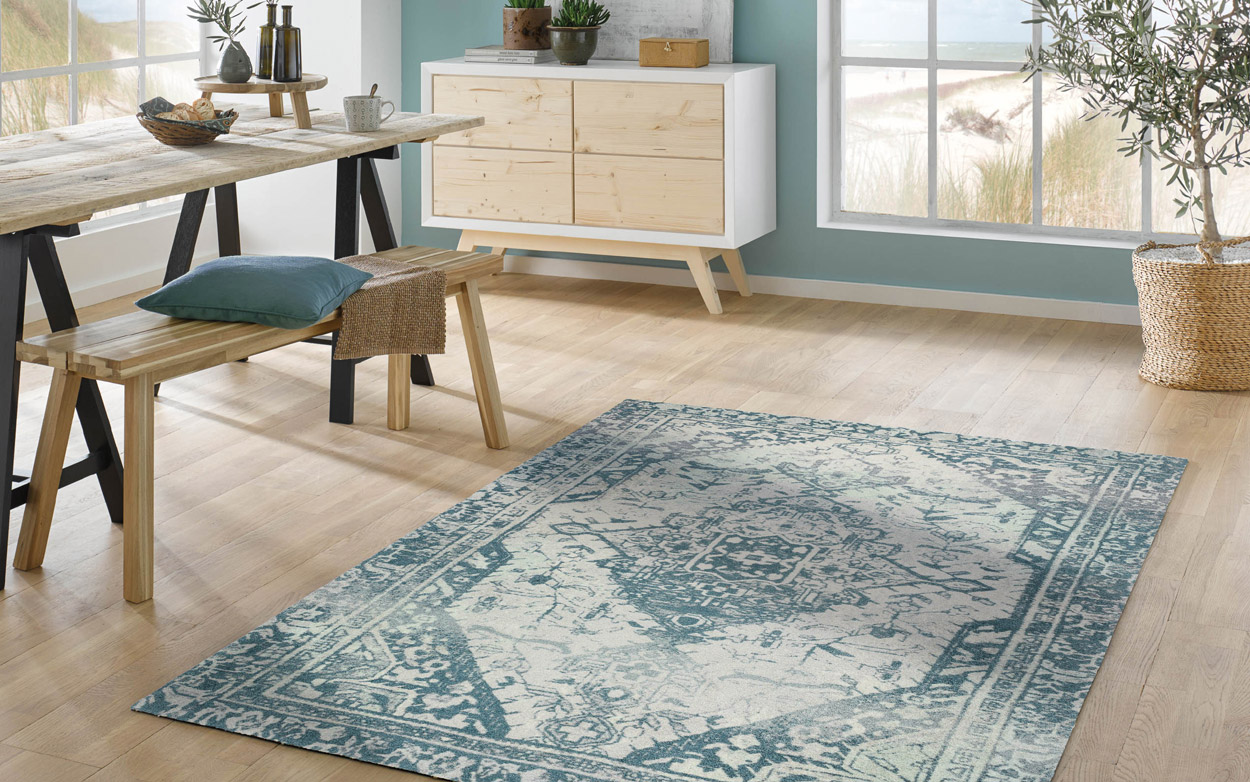 Levi-blue_140x200cm_05_9010